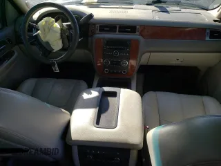 2007 Chevrolet Suburban LTZ with VIN 3GNFK16347G260054, listed as a Copart auction lot 70773884 with Not Provided miles and Salvage Title. Bid and sale history available at carsss.com. Image 8.