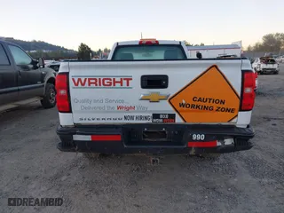 2018 Chevrolet Silverado 1500 Work Truck with VIN 1GCNCNEH2JZ239815, listed as a IAAI auction lot 40581431 with 119,201 mi miles. Bid and sale history available at carsss.com. Image 16.
