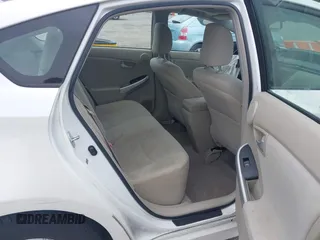 2011 Toyota Prius I z VIN JTDKN3DU5B5249781, wystawiony jako IAAI lot #42425049 z przebiegiem 215 683 mil mil oraz . Historia ofert i sprzedaży dostępna na DreamBid. Obrazek 8.