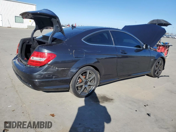 2012 Mercedes-Benz C 250 with VIN WDDGJ4HBXCF850685, listed as a Copart auction lot 47452765 with 136,236 mi miles and Salvage title. Bid and sale history available at DreamBid. Image 3.