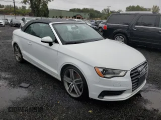 2015 Audi A3 2.0T Premium Plus with VIN WAU3FLFFXF1111860, listed as a Copart auction lot 68543463 with 102,714 mi miles. Bid and sale history available at carsss.com. Image 4.
