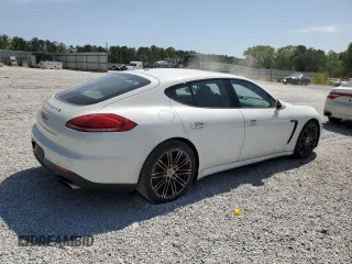 2016 Porsche Panamera 4 with VIN WP0AA2A75GL005969, listed as a Copart auction lot 53446525 with 185,259 mi miles and Clean title. Bid and sale history available at DreamBid. Image 3.