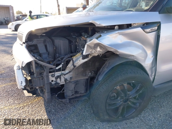 2015 Kia Soul with VIN KNDJN2A25F7778568, listed as a IAAI auction lot 41026463 with Not Provided miles and . Bid and sale history available at DreamBid. Image 6.
