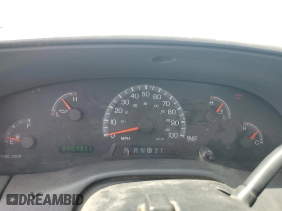 2004 Ford F-150 XL with VIN 2FTRF17294CA59985, listed as a Copart auction lot 55296195 with 220,933 mi miles and Salvage title. Bid and sale history available at DreamBid. Image 9.