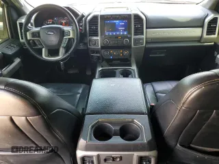 2021 Ford F-250 XL z VIN 1FT8W2BTXMEC41464, wystawiony jako Copart lot #58119155 z przebiegiem 131 973 mil mil oraz Szkoda całkowita • Salvage title. Historia ofert i sprzedaży dostępna na DreamBid. Obrazek 8.
