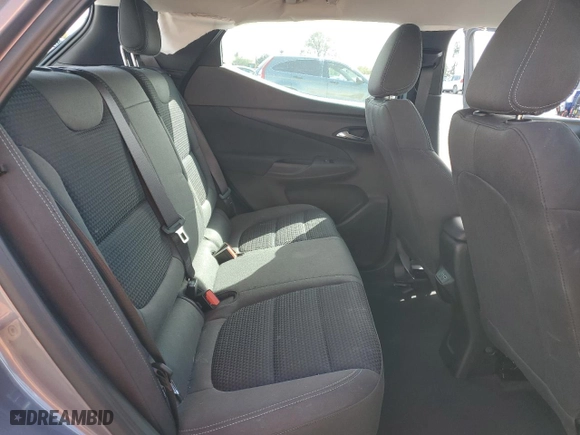 2023 Chevrolet Bolt EUV LT with VIN 1G1FY6S01P4155638, listed as a Copart auction lot 48603735 with 9,949 mi miles and Salvage Title. Bid and sale history available at carsss.com. Image 11.
