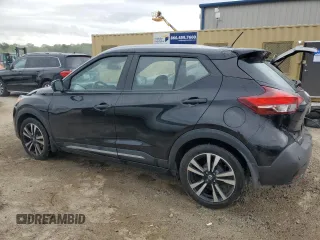 2020 Nissan Kicks SR with VIN 3N1CP5DV2LL533375, listed as a Copart auction lot 53901525 with 100,947 mi miles and Clean Title. Bid and sale history available at carsss.com. Image 2.