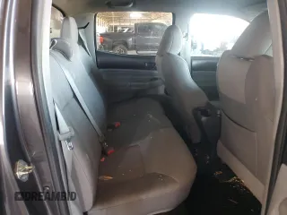 2014 Toyota Tacoma PreRunner z VIN 3TMJU4GN4EM166687, wystawiony jako Copart lot #62021545 z przebiegiem 81 427 mil mil oraz Szkoda całkowita • Salvage title. Historia ofert i sprzedaży dostępna na DreamBid. Obrazek 10.