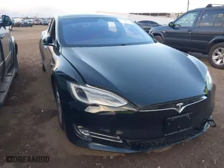 2018 Tesla Model S 75D with VIN 5YJSA1E2XJF294595, listed as a IAAI auction lot 41956002 with 63,398 mi miles. Bid and sale history available at carsss.com. Image 6.