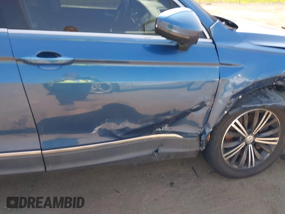 2018 Volkswagen Tiguan SEL с VIN 3VV2B7AX9JM146548, выставлен на аукционе IAAI как лот 42419486 с пробегом 84 906 миль миль и . История ставок и продаж доступна на DreamBid. Изображение 6.