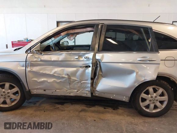 2010 Honda CR-V EX-L with VIN 5J6RE4H75AL820795, listed as a IAAI auction lot 41835562 with 147,785 mi miles and . Bid and sale history available at DreamBid. Image 6.