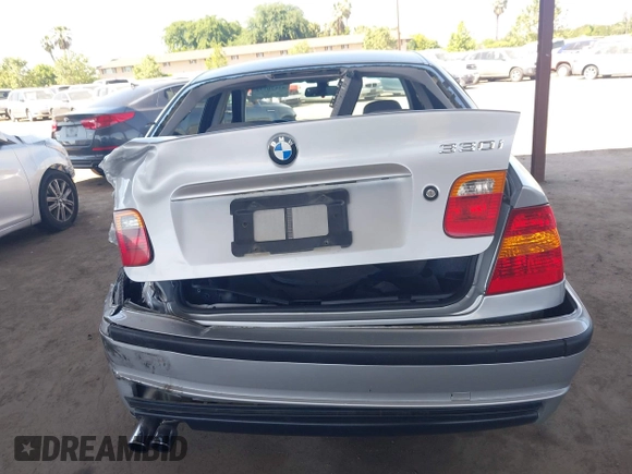 2002 BMW 3 Series 330i z VIN WBAEV53402KM21739, wystawiony jako IAAI lot #42170772 z przebiegiem 185 571 mil mil oraz . Historia ofert i sprzedaży dostępna na DreamBid. Obrazek 16.