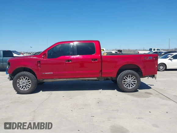 2018 Ford Super Duty F-250 SRW XL with VIN 1FT7W2BT1JEC55762, listed as a IAAI auction lot 41744932 with 243,696 mi miles. Bid and sale history available at carsss.com. Image 14.