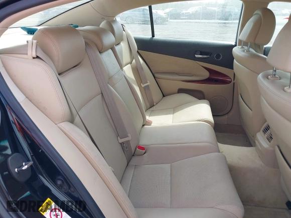 2007 Lexus GS 350 with VIN JTHCE96S370010901, listed as a IAAI auction lot 42113676 with 388,296 mi miles. Bid and sale history available at carsss.com. Image 8.