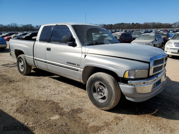 2000 Dodge Ram 1500 with VIN 3B7HC13Z7YG131119, listed as a Copart auction lot 47188985 with 172,932 mi miles and Salvage Title. Bid and sale history available at carsss.com. Image 4.