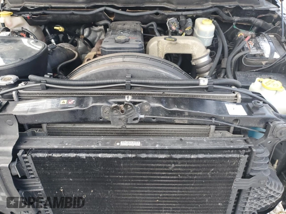 2005 Dodge 2500 SLT z VIN 3D7KS28C35G732726, wystawiony jako Copart lot #86070894 z przebiegiem 152 057 mil mil oraz Szkoda całkowita • Salvage title. Historia ofert i sprzedaży dostępna na DreamBid. Obrazek 11.