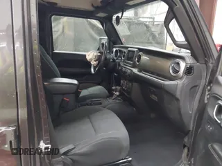 2019 Jeep Wrangler Unlimited Sahara с VIN 1C4HJXEN8KW588369, выставлен на аукционе IAAI как лот 42581061 с пробегом 90 710 миль миль и . История ставок и продаж доступна на DreamBid. Изображение 5.