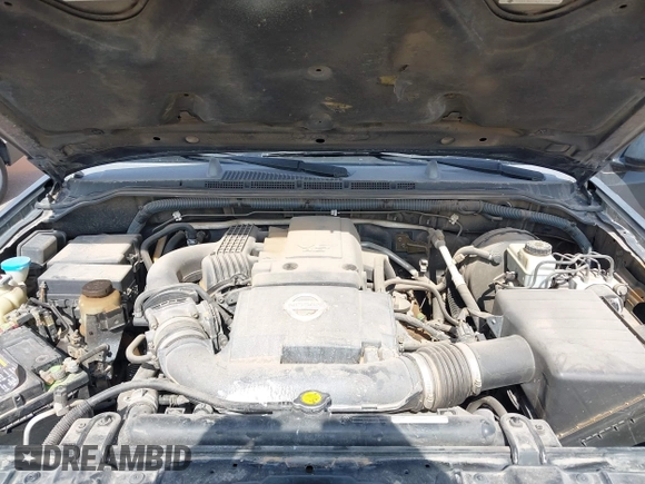 2005 Nissan Xterra SE z VIN 5N1AN08U75C638521, wystawiony jako IAAI lot #42397492 z przebiegiem 132 892 mil mil oraz . Historia ofert i sprzedaży dostępna na DreamBid. Obrazek 10.