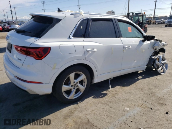 2021 Audi Q3 Premium with VIN WA1AUCF32M1064627, listed as a Copart auction lot 50900513 with 35,718 mi miles and . Bid and sale history available at DreamBid. Image 3.