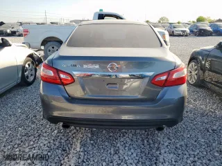 2017 Nissan Altima 2.5 S with VIN 1N4AL3AP5HN345392, listed as a Copart auction lot 52350975 with 209,933 mi miles and Salvage Title. Bid and sale history available at carsss.com. Image 6.