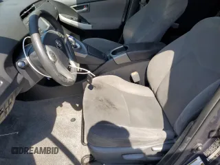 2014 Toyota Prius z VIN JTDKN3DP5E3061823, wystawiony jako Copart lot #51536045 z przebiegiem 231 036 mil mil oraz Szkoda całkowita • Salvage title. Historia ofert i sprzedaży dostępna na DreamBid. Obrazek 7.