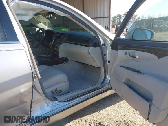 2008 Lexus LS 460 with VIN JTHBL46F985055711, listed as a IAAI auction lot 41771863 with 163,741 mi miles and . Bid and sale history available at DreamBid. Image 5.