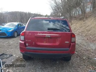 2014 Jeep Compass Latitude with VIN 1C4NJDEB3ED846496, listed as a IAAI auction lot 41892963 with 111,914 mi miles. Bid and sale history available at carsss.com. Image 17.