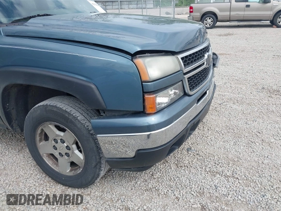 2006 Chevrolet Silverado 1500 LT1 with VIN 2GCEC13T761125079, listed as a IAAI auction lot 42122779 with 237,534 mi miles and . Bid and sale history available at DreamBid. Image 13.