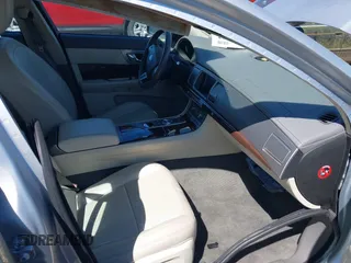 2011 Jaguar XF Premium with VIN SAJWA0GB8BLS01081, listed as a IAAI auction lot 41791753 with Not provided miles and . Bid and sale history available at DreamBid. Image 5.