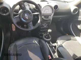 2012 MINI Countryman S с VIN WMWZC3C59CWM26520, выставлен на аукционе Copart как лот 47468715 с пробегом 181 173 миль миль и Списание • Salvage title. История ставок и продаж доступна на DreamBid. Изображение 8.