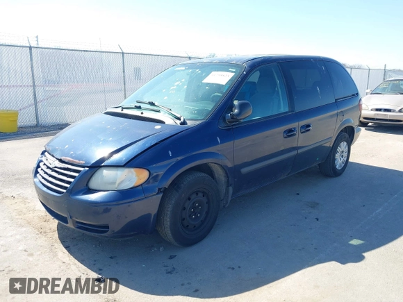 2006 Chrysler Town & Country with VIN 1A4GP45R36B533363, listed as a IAAI auction lot 41758823 with 265,663 mi miles and . Bid and sale history available at DreamBid. Image 2.