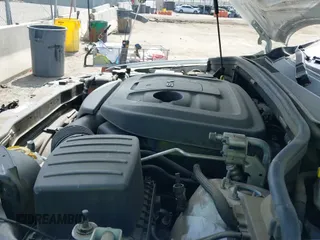 2019 Dodge Durango SXT z VIN 1C4RDHAG0KC852677, wystawiony jako IAAI lot #42565149 z przebiegiem 103 988 mil mil oraz . Historia ofert i sprzedaży dostępna na DreamBid. Obrazek 21.