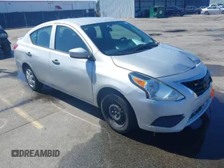 2018 Nissan Versa Sedan SV with VIN 3N1CN7APXJL830463, listed as a IAAI auction lot 41740199 with 94,405 mi miles. Bid and sale history available at carsss.com. Image 1.