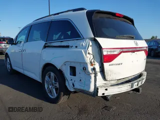 2011 Honda Odyssey Touring с VIN 5FNRL5H96BB002421, выставлен на аукционе IAAI как лот 42297384 с пробегом 128 472 миль миль и . История ставок и продаж доступна на DreamBid. Изображение 3.