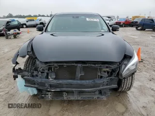 2018 Infiniti Q70 Luxe with VIN JN1BY1ARXJM220246, listed as a Copart auction lot 43276115 with 133,292 mi miles and Salvage title. Bid and sale history available at DreamBid. Image 5.