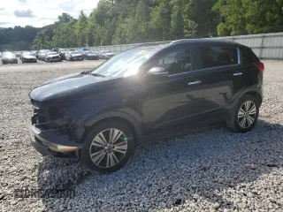 2015 Kia Sportage EX with VIN KNDPC3AC2F7792667, listed as a Copart auction lot 61635595 with 159,746 mi miles and Salvage title. Bid and sale history available at DreamBid. Image 1.