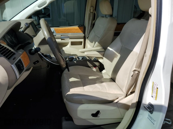 2010 Chrysler Town & Country Limited with VIN 2A4RR6DX4AR133966, listed as a Copart auction lot 51461885 with 172,482 mi miles and Salvage Title. Bid and sale history available at carsss.com. Image 7.