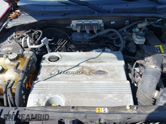 2007 Mercury Mariner with VIN 4M2CU39H27KJ02257, listed as a IAAI auction lot 41767212 with 92,191 mi miles and . Bid and sale history available at DreamBid. Image 10.