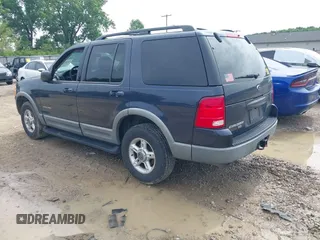 2002 Ford Explorer XLT с VIN 1FMDU73E32ZA80118, выставлен на аукционе IAAI как лот 42506406 с пробегом 124 011 миль миль и . История ставок и продаж доступна на DreamBid. Изображение 3.