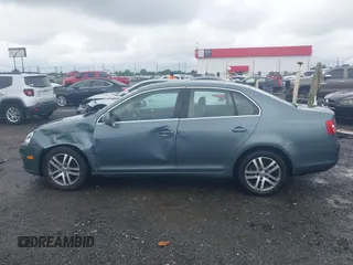 2006 Volkswagen Jetta 1.9L TDI with VIN 3VWST71K46M634410, listed as a IAAI auction lot 42333489 with 314,131 mi miles and . Bid and sale history available at DreamBid. Image 14.