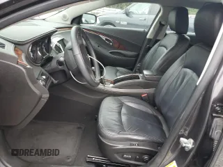 2013 Buick LaCrosse Leather z VIN 1G4GC5E37DF280083, wystawiony jako Copart lot #58257315 z przebiegiem 80 146 mil mil oraz Szkoda całkowita • Salvage title. Historia ofert i sprzedaży dostępna na DreamBid. Obrazek 7.