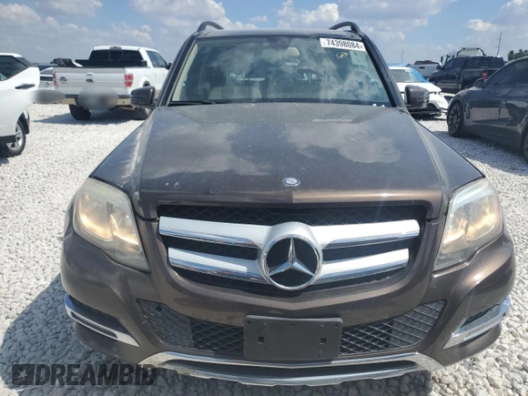 2015 Mercedes-Benz GLK 350 with VIN WDCGG5HB0FG374924, listed as a Copart auction lot 74398084 with 172,983 mi miles and Clean Title. Bid and sale history available at DreamBid. Image 5.