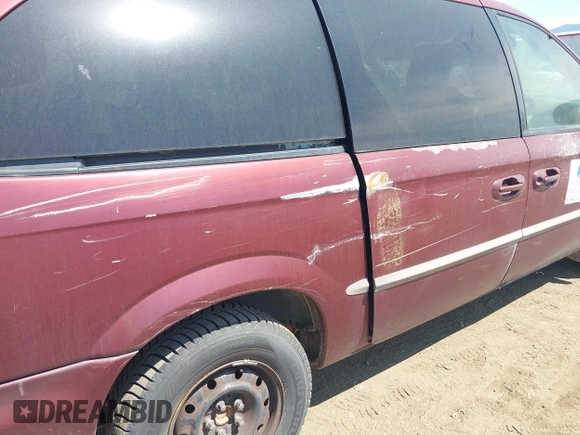 2001 Dodge Caravan Sport with VIN 2B4GP44341R360902, listed as a IAAI auction lot 42719619 with 229,998 mi miles and . Bid and sale history available at DreamBid. Image 6.