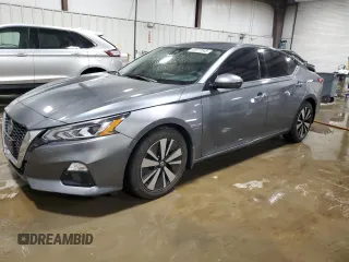 2020 Nissan Altima 2.5 SV with VIN 1N4BL4DV0LC221362, listed as a Copart auction lot 45977045 with 58,783 mi miles and Salvage Title. Bid and sale history available at carsss.com. Image 1.