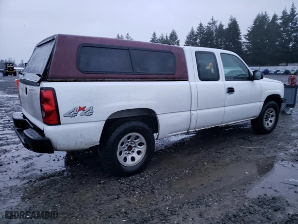 2006 Chevrolet Silverado 1500 LT1 with VIN 1GCEK19V56Z192976, listed as a Copart auction lot 46536605 with 373,436 mi miles and Salvage Title. Bid and sale history available at carsss.com. Image 3.