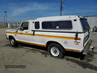 1974 Ford F-250 с VIN F25JRU24401, выставлен на аукционе Copart как лот 51706305 с пробегом 93 783 миль миль и Списание • Salvage title. История ставок и продаж доступна на DreamBid. Изображение 2.