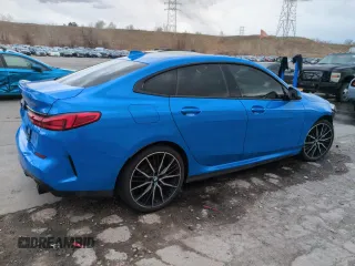 2021 BMW 2 Series 228i xDrive z VIN WBA73AK01M7G46511, wystawiony jako Copart lot #51533965 z przebiegiem 22 012 mil mil oraz Szkoda całkowita • Salvage title. Historia ofert i sprzedaży dostępna na DreamBid. Obrazek 3.