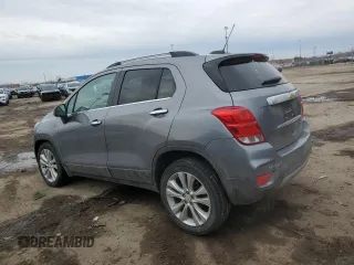 2020 Chevrolet Trax Premier with VIN 3GNCJRSB5LL271003, listed as a Copart auction lot 46986775 with 45,711 mi miles and Salvage title. Bid and sale history available at DreamBid. Image 2.