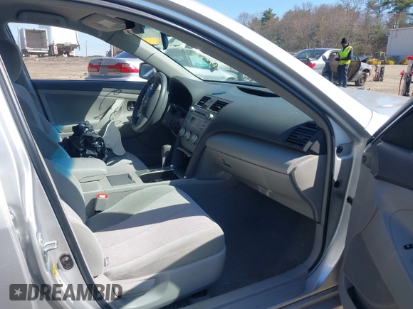 2011 Toyota Camry LE with VIN 4T1BF3EK4BU658432, listed as a IAAI auction lot 41950292 with 92,959 mi miles and . Bid and sale history available at carsss.com. Image 5.