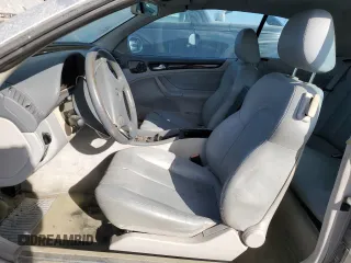 2000 Mercedes-Benz CLK 320/430 z VIN WDBLK70G1YT035376, wystawiony jako Copart lot #73714524 z przebiegiem 107 262 mil mil oraz Nie do naprawy • Non repairable. Historia ofert i sprzedaży dostępna na DreamBid. Obrazek 7.